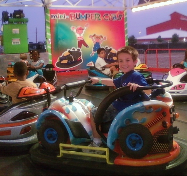 B's solo ride on the bumpercars